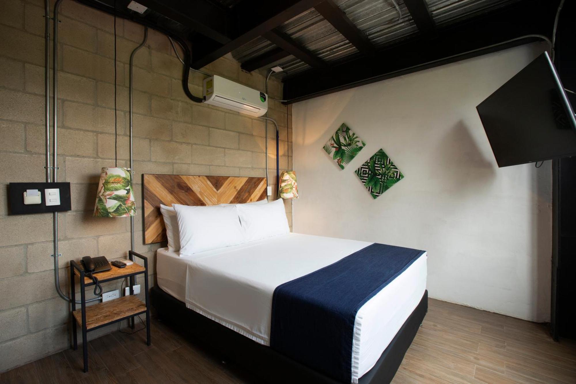 Hotel Lleras Medellín Esterno foto