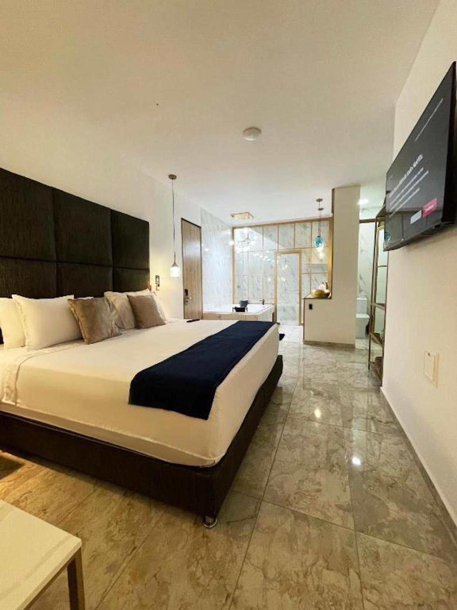 Hotel Lleras Medellín Esterno foto