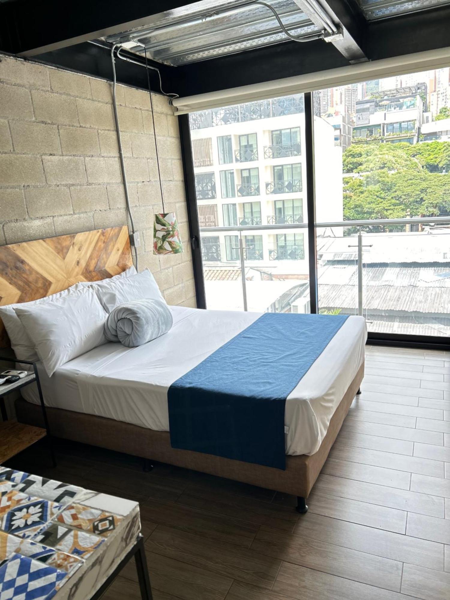 Hotel Lleras Medellín Esterno foto