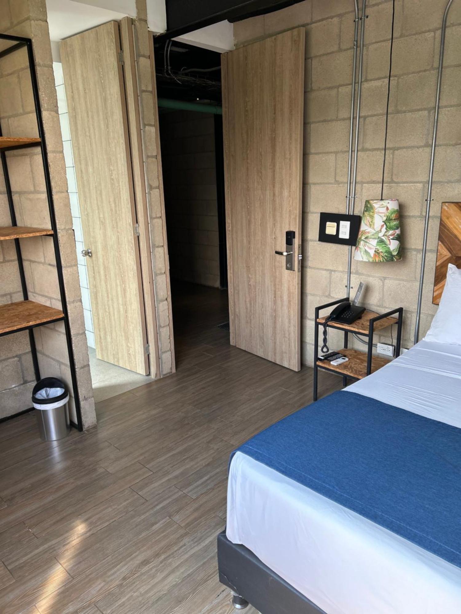 Hotel Lleras Medellín Esterno foto