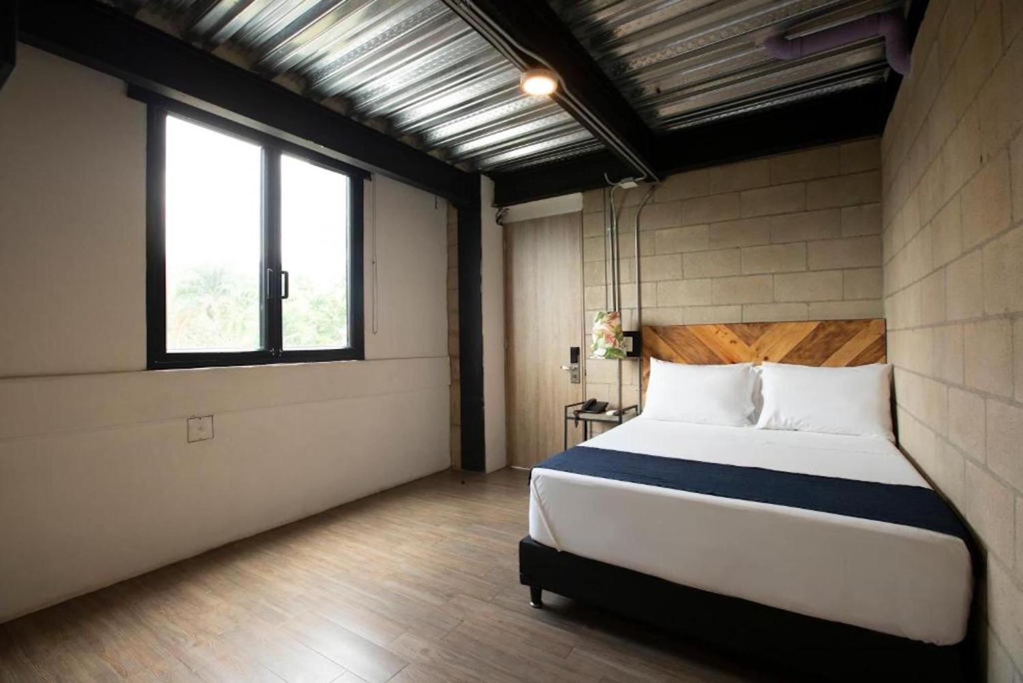 Hotel Lleras Medellín Esterno foto
